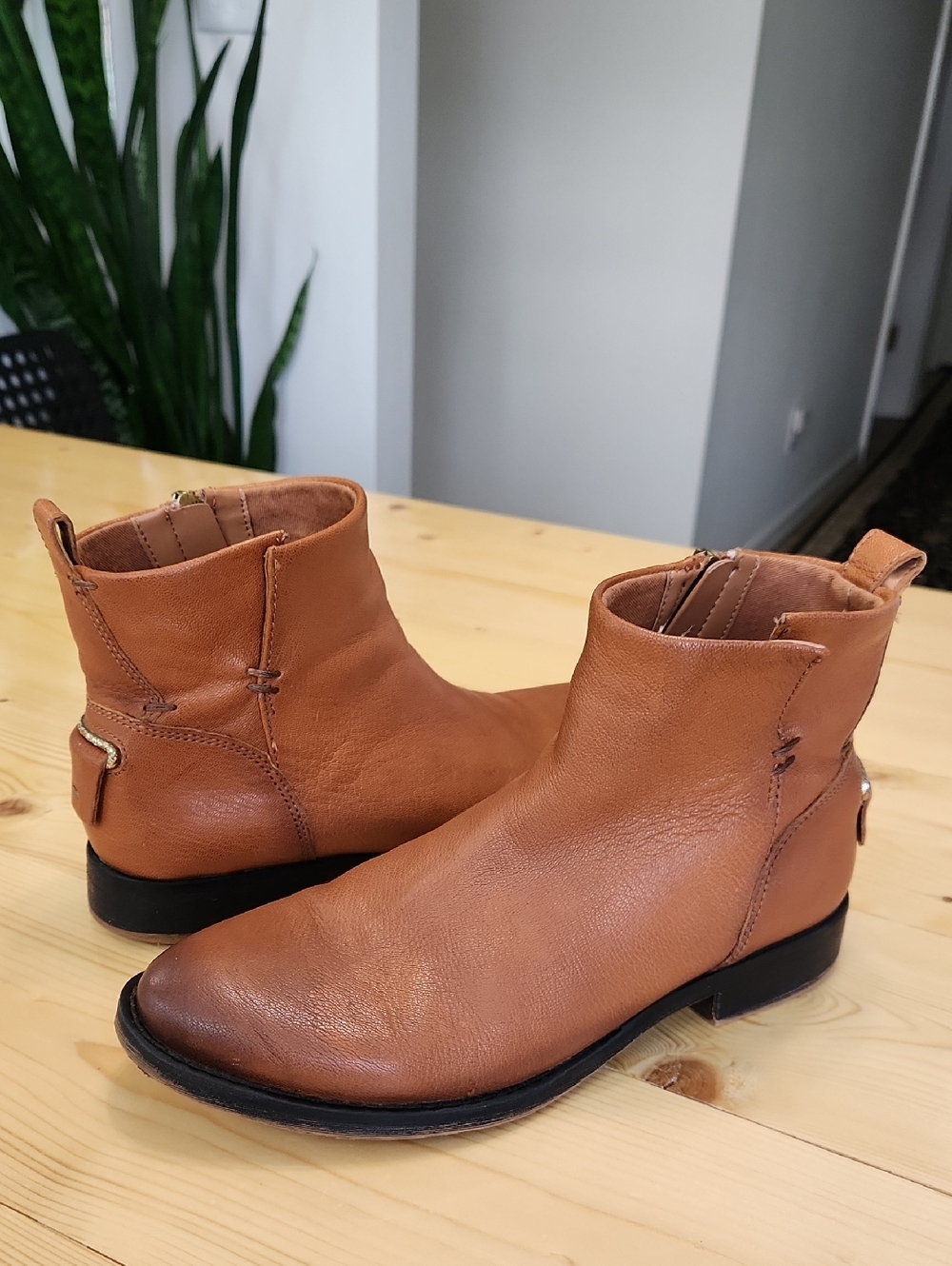 Franco Sarto Liz Leather Ankle Booties Cognac Brown Sz 7